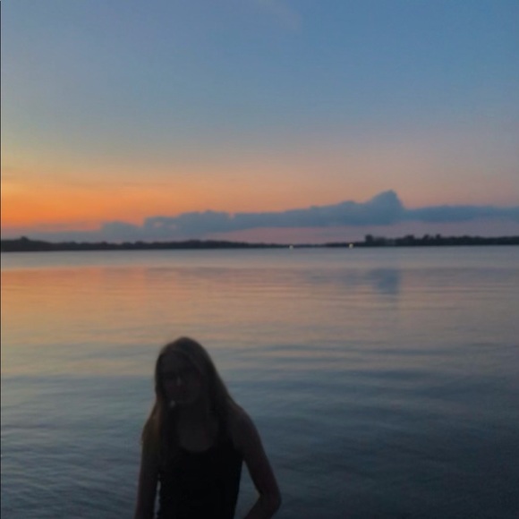 Profile Picture of Lily Schneider (@runninggod) on Poshmark