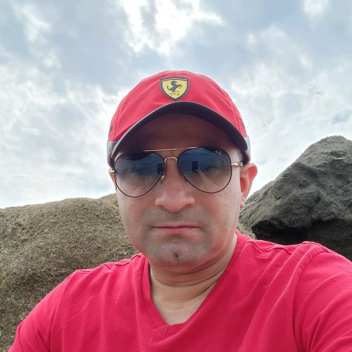 Profile Picture of Robert chulo (@robertpis) on Tiktok