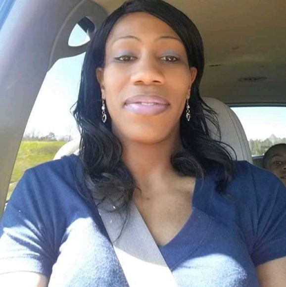 Profile Picture of Felicia Brundidge (@malonejr1) on Poshmark