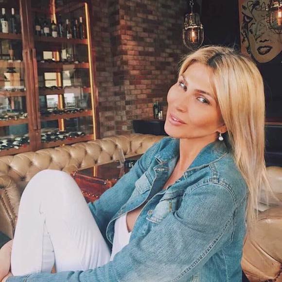 Zvezdana Stos - Poshmark Profile Picture of Zvezdana Stos (@zveki021) on Poshmark