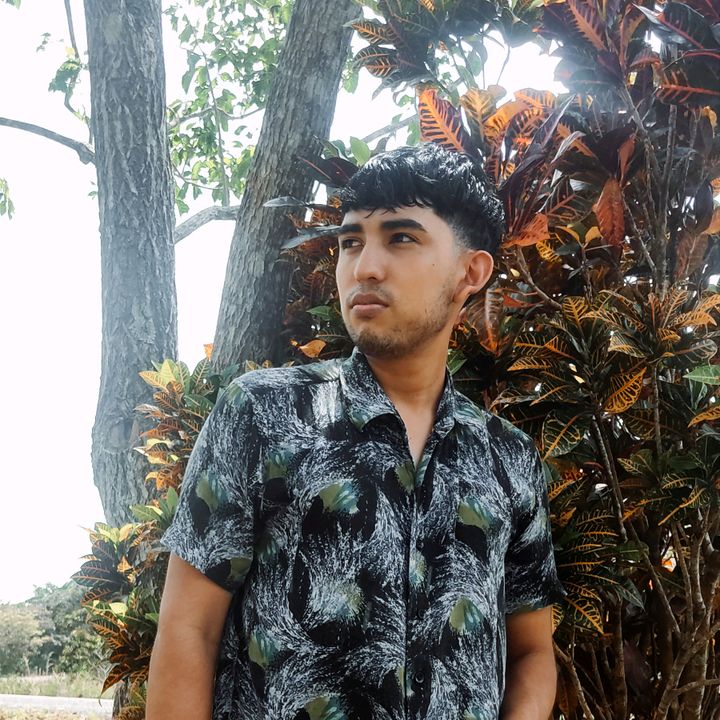 Profile Picture of Anthony Vernaza (@_anthonyvz) on Tiktok