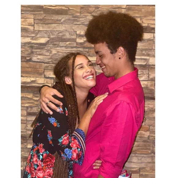 Profile Picture of Joel Hagler (@thatmanomega) on Poshmark