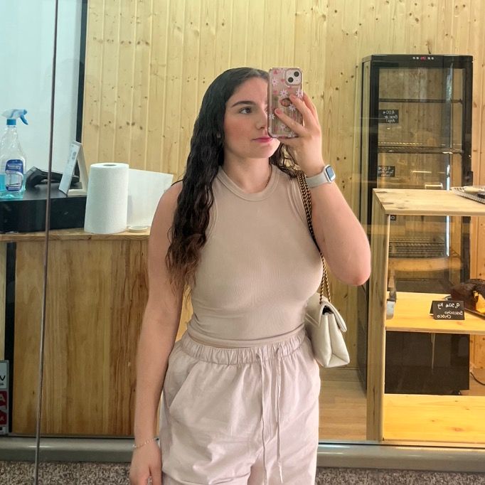 Tania Avila - Tiktok Profile Picture of Tania Avila (@tania_loavi) on Tiktok