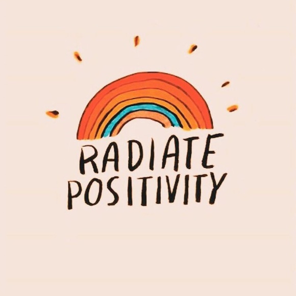 Profile Picture of Amanda Hughes (@amandaks1592) on Poshmark