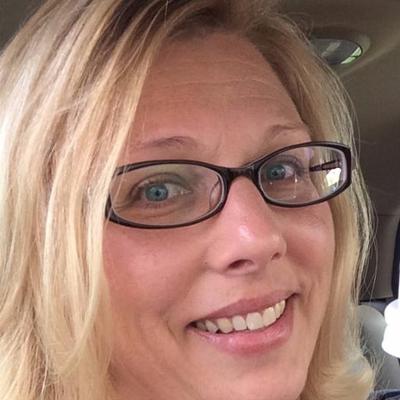 Profile Picture of Lynn Beaty (@tlsbeaty) on Twitter