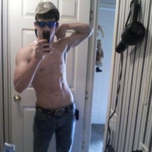 Profile Picture of Robert Wooten (@robert_wooten93) on Myspace