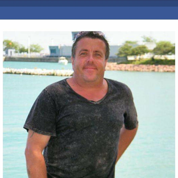Profile Picture of John Dippong (@johndippong) on Poshmark