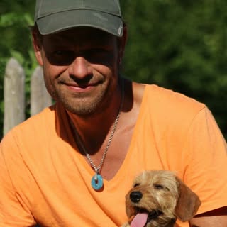 Profile Picture of AL BI (@carsten.albrecht) on Instagram