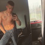 Profile Picture of G ♚ (@_georgereader) on Instagram