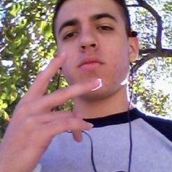 Profile Picture of Anthony (@keely_shea_) on Twitter