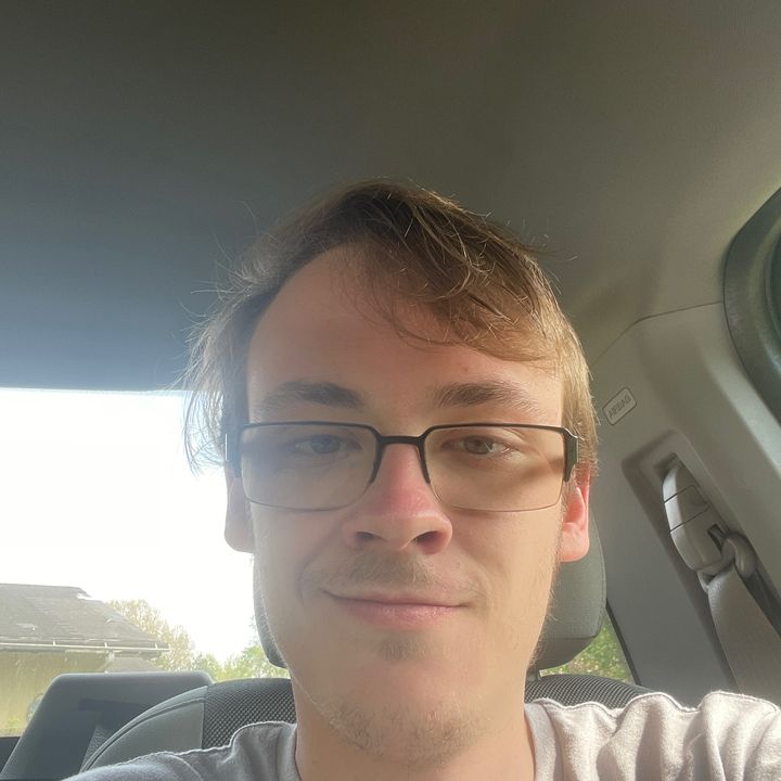 Profile Picture of derekblevins18 (@derekblevins18) on Tiktok
