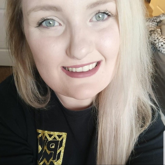 Profile Picture of Katelyn Cantrell (@kncantrell724) on Poshmark