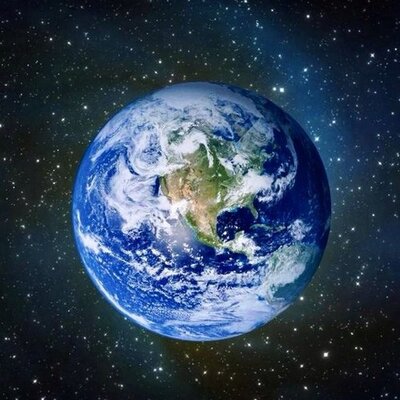 Profile Picture of Laura Carson (@LauraCarson8) on Twitter