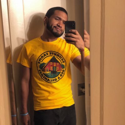 Profile Picture of Jeff Perez (@Jeff_Fiasco) on Twitter