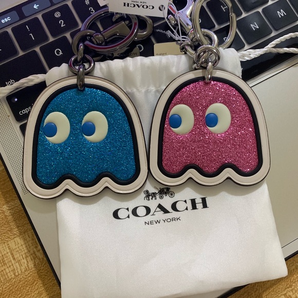 Profile Picture of Richard Jung (@aggienm) on Poshmark