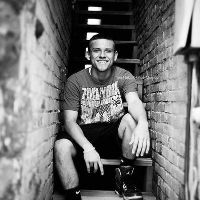 Profile Picture of Cody Rivera (@cjrivera1030) on Twitter