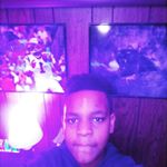 Profile Picture of chad shuff jr (@i_rellylovemygf) on Instagram