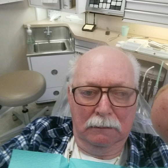 Joe Pallotti - Poshmark Profile Picture of Joe Pallotti (@vegasjoe77) on Poshmark