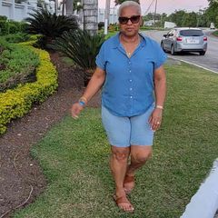 Loris Simpson - Tiktok Profile Picture of Loris Simpson (@loris.simpson) on Tiktok