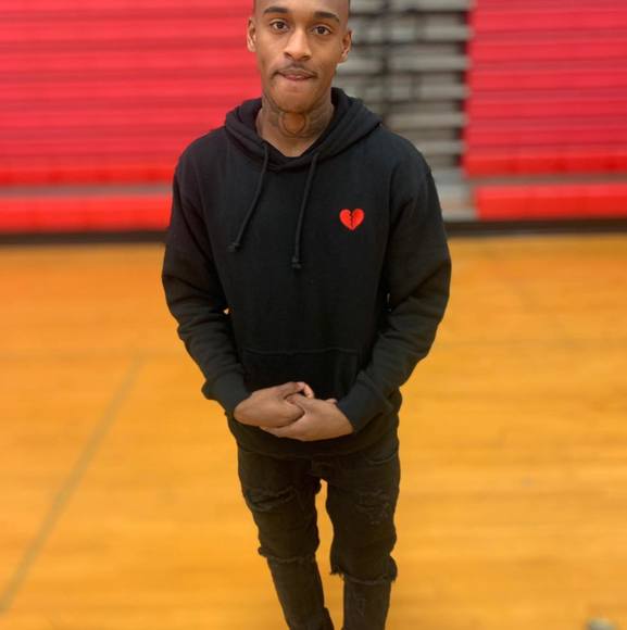 Profile Picture of Quentin Charles (@quentin2) on Poshmark