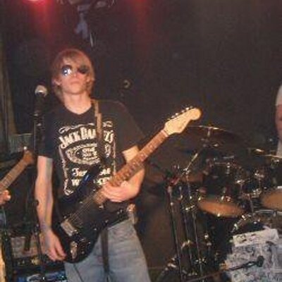 Profile Picture of Scott Bodnar (@xxskizzlebizxx) on Twitter