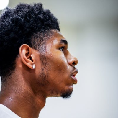 Profile Picture of Justin Lewis (@jusbuckets_5) on Twitter