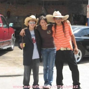 Profile Picture of Aaron Gandarilla (@aaronlandia) on Myspace