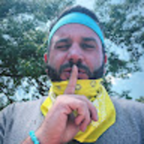 Profile Picture of Chase Camozzi (@chasecamozzi) on Poshmark