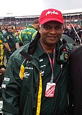 Profile Picture of Tony Fernandes - Wikipediaon Wikipedia