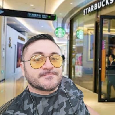 Profile Picture of Chris Vera (@ChriCastle) on Twitter