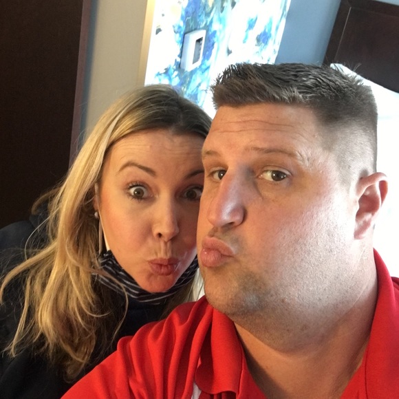 Randy Eikenberg - Poshmark Profile Picture of Randy Eikenberg (@randyeikenberg) on Poshmark