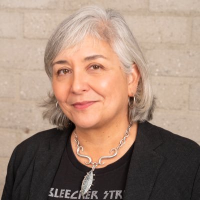 Profile Picture of Nancy Glowinski (@GlowinskiNancy) on Twitter