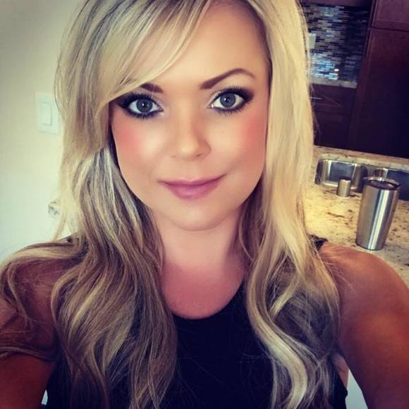 Profile Picture of Kendra Radovich (@krad) on Poshmark