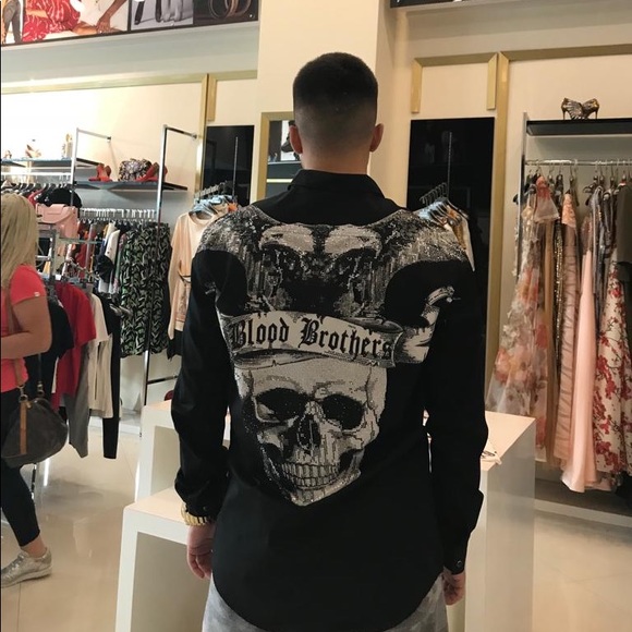 Profile Picture of Fabian Matani (@fabian_matani) on Poshmark