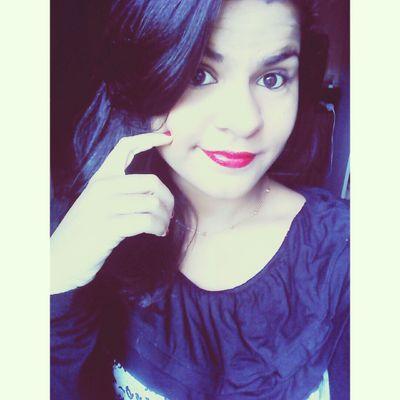 Profile Picture of Julia Jett (@JJett98) on Twitter