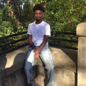 Profile Picture of Justin Ra'Von Reedy (@00onTheCourt) on Twitter