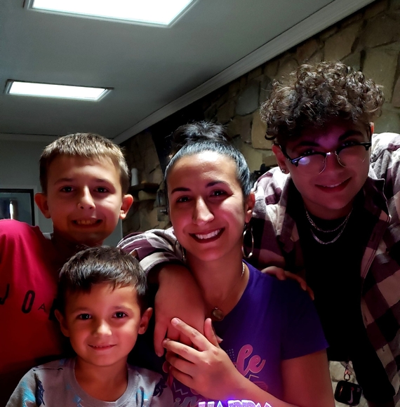 Profile Picture of Christine Bonde (@clepera) on Poshmark