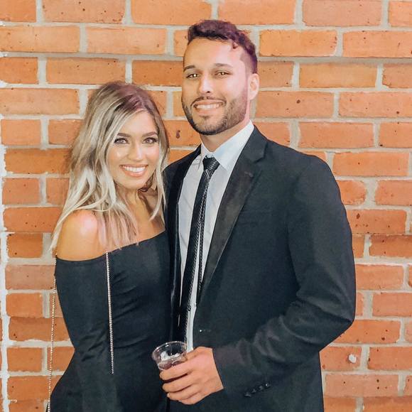 Amber Manino - Poshmark Profile Picture of Amber Manino (@ambermanino) on Poshmark