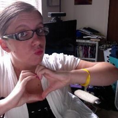 Profile Picture of Devin Mcleod (@DevinViolet4) on Twitter