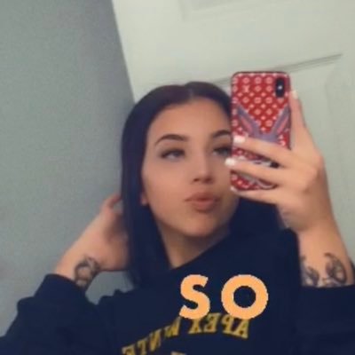 Profile Picture of haley wiese (@lilswirl_) on Twitter