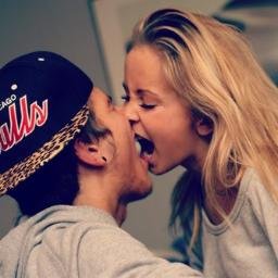 Profile Picture of Paula Marques (@paulamarques124) on Twitter