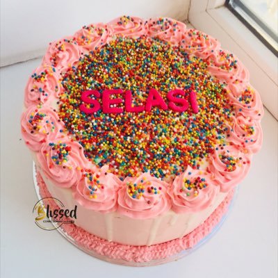 Profile Picture of Blissed Confectioneries And Events (@BlessingAdeoye_) on Twitter