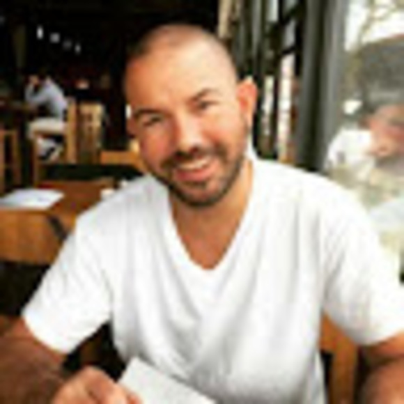 Profile Picture of Thomas Herrera (@thomasuherrera) on Poshmark