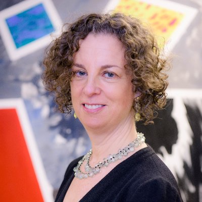 Profile Picture of Suzanne Sunshine (@SuzannSunshine) on Twitter