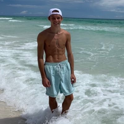 Profile Picture of Chris Goertz (@chrisgoertz16) on Twitter