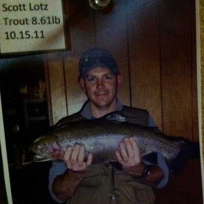 Profile Picture of Scott Andrew Lotz (@BigBigTed7777) on Twitter