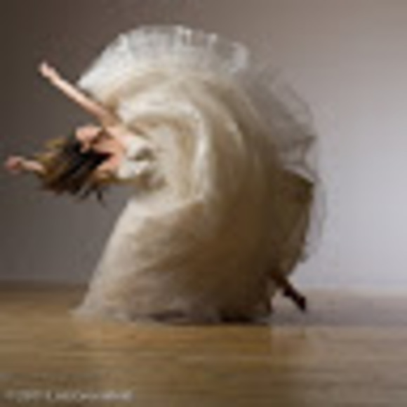 Profile Picture of Lindsay Jarvis (@ljdance47) on Poshmark