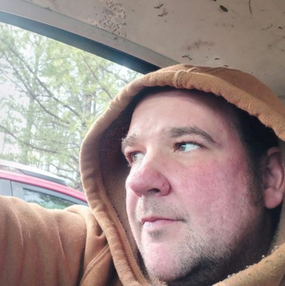 Profile Picture of Patrick Buddenhagen (@pbuddenhagen) on Poshmark