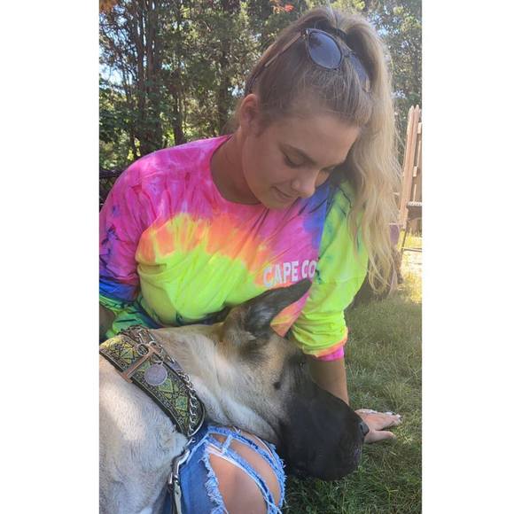 Profile Picture of Victoria Covino (@xxtorixx12) on Poshmark