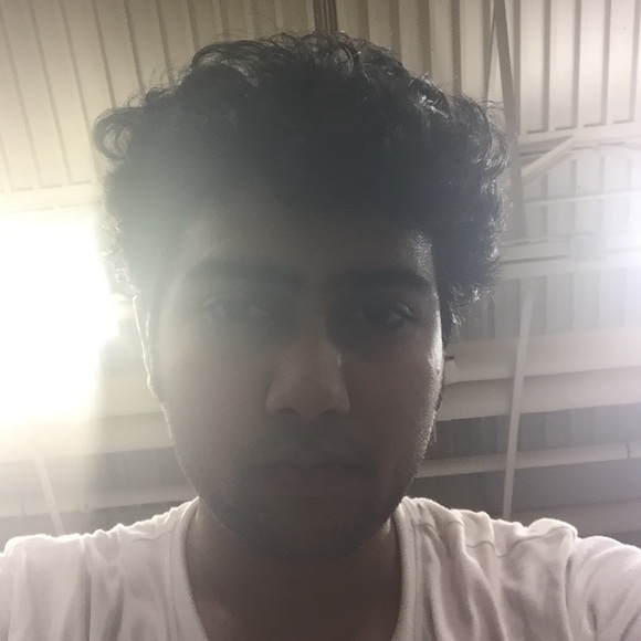 Vivek Reddy - Poshmark Profile Picture of Vivek Reddy (@vivek68) on Poshmark